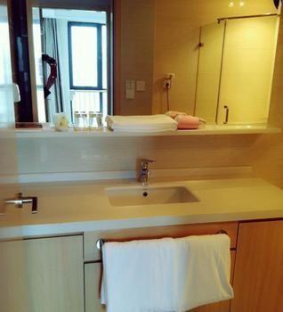Kunshan Zhongye Kunting Hotel מראה חיצוני תמונה